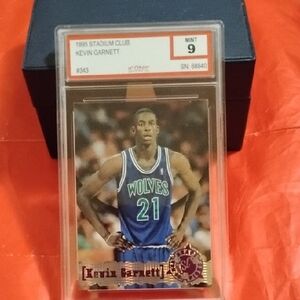 Kevin Garnett 1995 Basketball Card